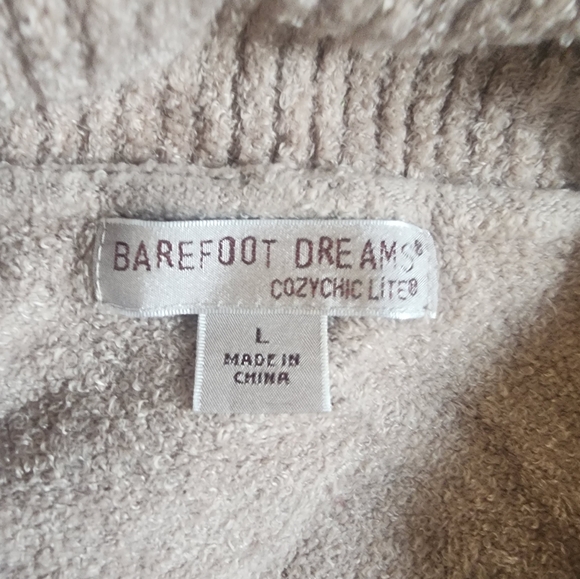 Barefoot Dreams cardigan - Picture 4 of 5